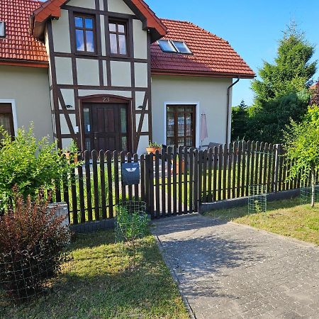 Apartamenty Z Klimatem Ustka Esterno foto